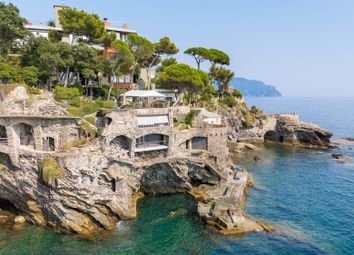 Thumbnail 10 bed villa for sale in Liguria, Genova, Bogliasco