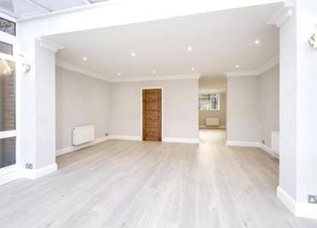 4 Bedrooms  to rent in Harley Road, Swiss Cottage, London NW3