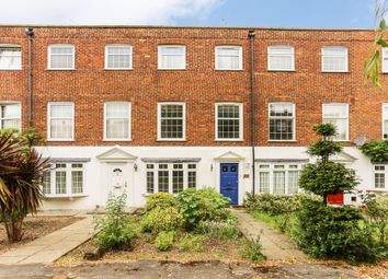 4 Bedroom Terraced house for rent