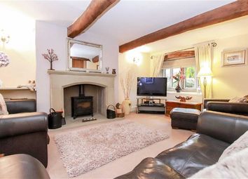 4 Bedrooms Cottage for sale in Cuckstool Lane, Fence, Lancashire BB12
