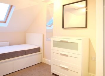 Thumbnail Room to rent in Eastern Avenue, Gants Hill, Ilford