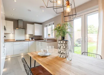 A Sociable Kitchen Diner That Grows With Your Routine
