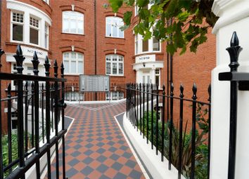 3 Bedrooms Flat to rent in King Street, Ravenscourt Park, London W6