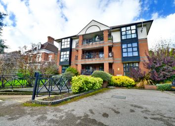 Thumbnail 2 bed flat to rent in Shortlands Road, Nromley