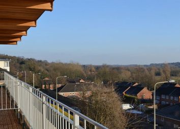 Thumbnail 3 bed flat to rent in Thorpe Road, Norwich