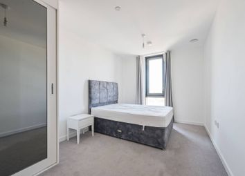 Thumbnail Flat to rent in City North East Tower, Finsbury Park, London