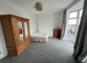 Thumbnail 5 bed shared accommodation to rent in Eversley Road, Sketty, Swansea