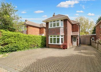 Thumbnail Detached house for sale in Bursledon Road, Hedge End