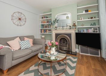 2 bed maisonette for sale in Balham High Road, London SW17
