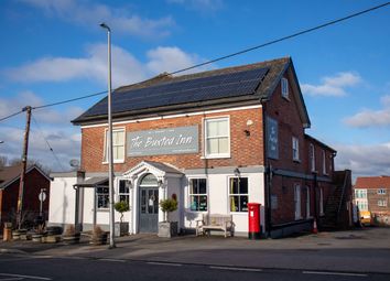 Thumbnail Pub/bar for sale in High Street, Uckfield