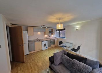 Thumbnail Flat to rent in Barton Street, Manchester