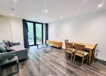 Thumbnail 2 bedroom flat to rent in 1 Chaucer Gardens, London