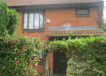 1 Bedrooms Semi-detached house to rent in Hoveton Road, London SE28