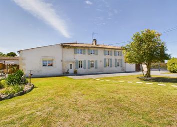 Thumbnail 5 bed property for sale in Fontaines-D'ozillac, Poitou-Charentes, 17500, France