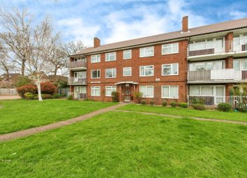 Thumbnail 3 bed flat for sale in Queenswood Avenue, Hampton