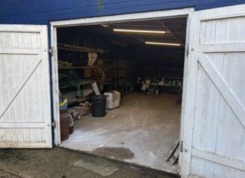 Thumbnail Commercial property to let in Ex-Store Unit, Main Road, Revesby Estate, Mareham Le Fen