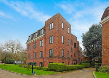 Thumbnail Flat to rent in Manor Fields, London