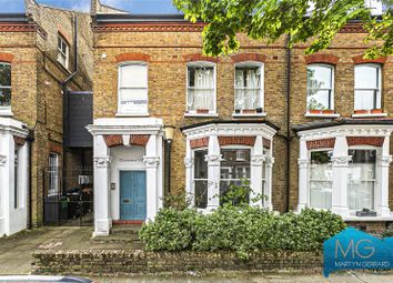 Thumbnail Flat for sale in Gloucester Drive, London