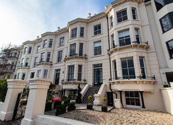 Thumbnail 2 bed flat for sale in Clifton Terrace, Southend-On-Sea