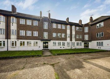 Thumbnail Flat to rent in Great West Road, Osterley, Isleworth