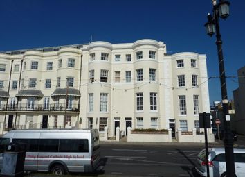 3 Bedrooms Flat for sale in Marine Parade, Worthing, West Sussex BN11