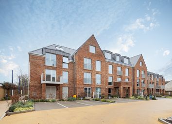 Thumbnail Flat for sale in Wycombe Lane, High Wycombe