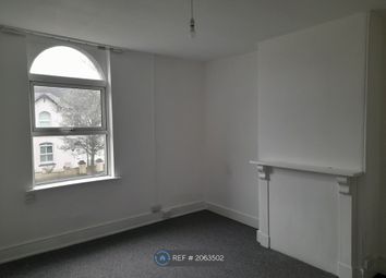 Thumbnail Flat to rent in The Avenue, Newton Abbot