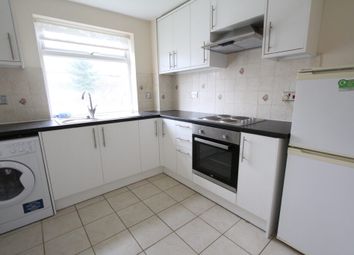 Thumbnail 1 bed flat to rent in Manor Road, Banbury, Oxon