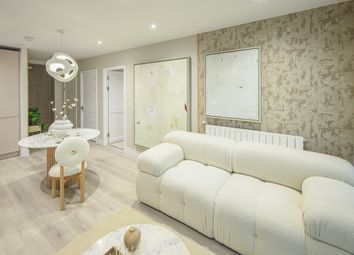 Thumbnail Flat for sale in Waterlily Court, Kidbrooke