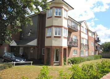 Thumbnail Flat to rent in Powney Road, Maidenhead
