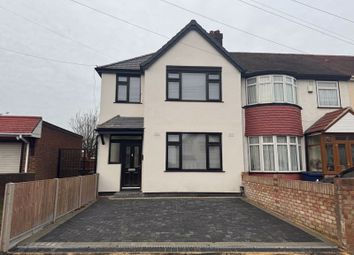 Thumbnail 4 bed property to rent in Burns Avenue, Southall