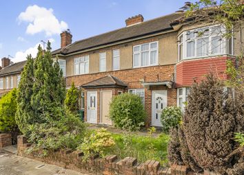 Thumbnail 2 bedroom maisonette for sale in Oakleigh Road North, London