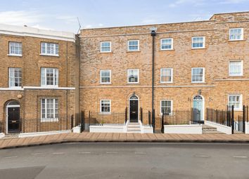 Thumbnail Terraced house for sale in Royal Place, London