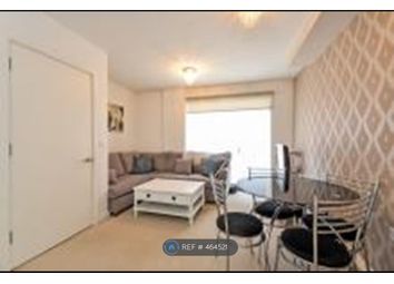 2 Bedrooms Maisonette to rent in Forge Square, London E14