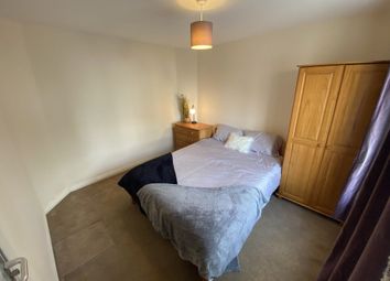 Thumbnail Room to rent in Rm 2, Brickton Road, Peterborough