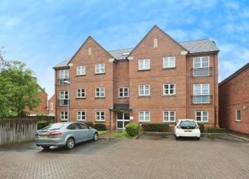 Thumbnail Flat for sale in Knighton Lane, Leicester, Leicestershire