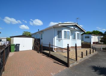 Thumbnail Mobile/park home for sale in Marlborough Drive, Ringswell Park, Exeter