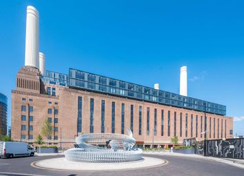 Thumbnail Duplex to rent in Battersea Power Station, Switch House East, London