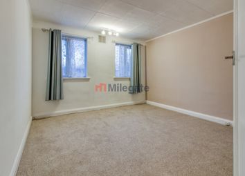 Thumbnail 2 bed flat to rent in Oakhall Drive, Sunbury-On-Thames