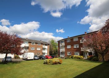 Thumbnail Flat to rent in Telford Court, Guildford