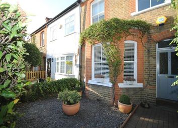 3 Bedroom Semi-detached house for rent