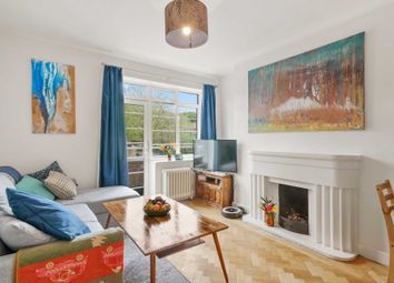 Thumbnail Flat for sale in North Hill, Highgate