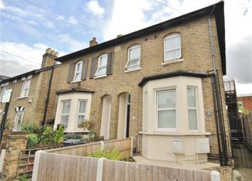 2 bed maisonette for sale in Heath Road, Hounslow TW3