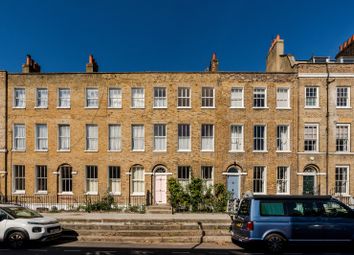 314213 - 24 Surrey Square-49.Jpeg