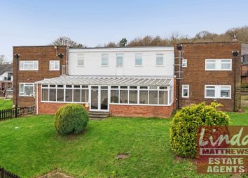 Thumbnail Property to rent in Shaftesbury House, Upnor