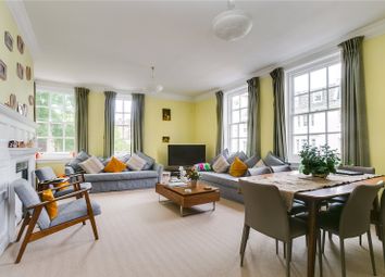2 Bedrooms Flat to rent in Campden House, 29 Sheffield Terrace, London W8