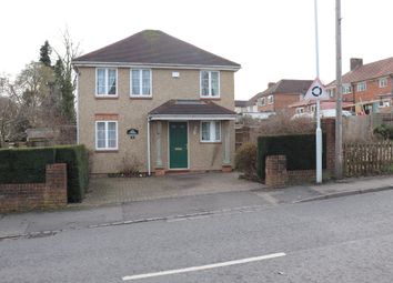 2 Bedroom Detached house for rent