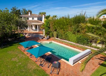 Thumbnail 4 bed villa for sale in Carvoeiro, Lagoa E Carvoeiro, Algarve