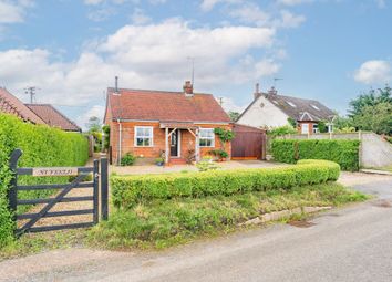 Thumbnail Detached bungalow for sale in Eagle Road, Ingworth, Norwich