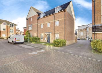 Thumbnail 4 bed town house for sale in Eddington Crescent, Welwyn Garden City